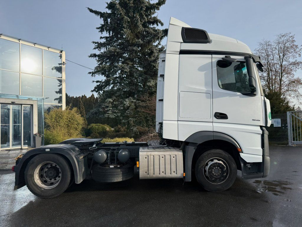 Mercedes-Benz 1845 Actros EURO 6 - Tractor unit: picture 3 Mercedes-Benz 1845 Actros EURO 6 - Tractor unit: picture 3