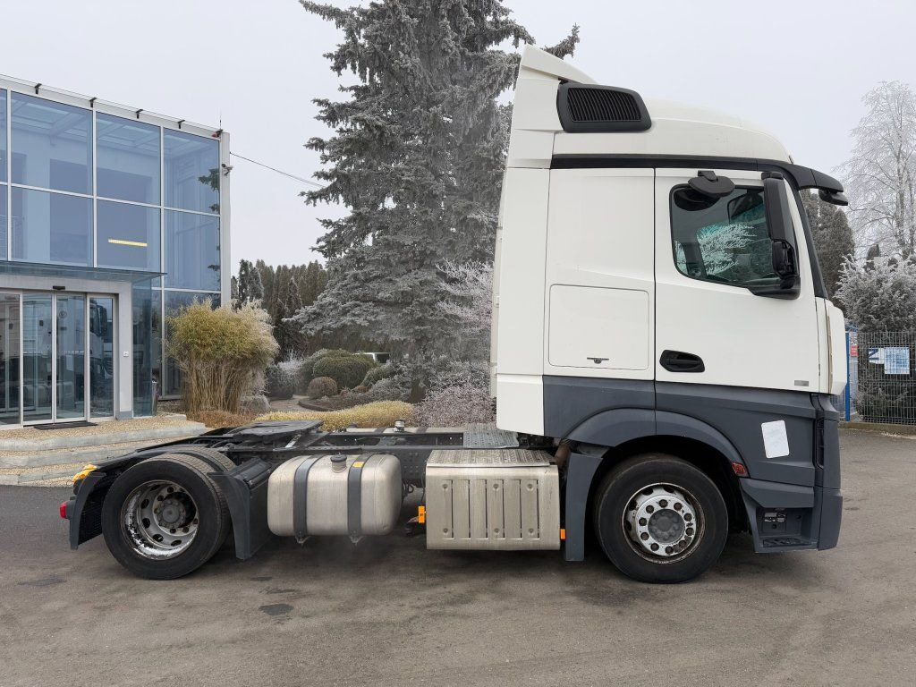 Mercedes-Benz 1845 Actros EURO 6 MEGA/lowdeck - Tractor unit: picture 3 Mercedes-Benz 1845 Actros EURO 6 MEGA/lowdeck - Tractor unit: picture 3