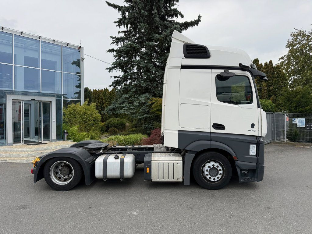 Mercedes-Benz 1845 Actros EURO 6 MEGA/lowdeck - Tractor unit: picture 3 Mercedes-Benz 1845 Actros EURO 6 MEGA/lowdeck - Tractor unit: picture 3