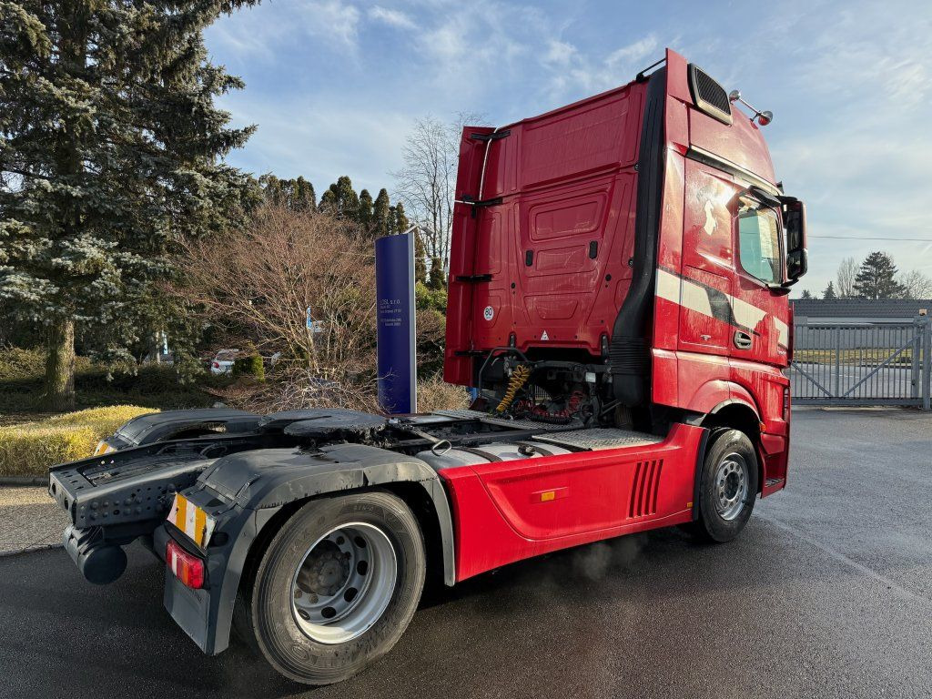 Mercedes-Benz 1848 Actros Gigaspace - Tractor unit: picture 3 Mercedes-Benz 1848 Actros Gigaspace - Tractor unit: picture 3