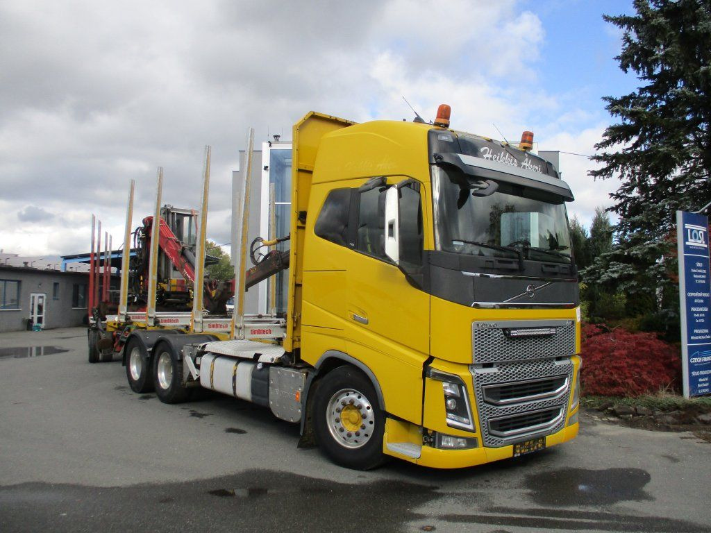 Volvo FH 16 750 6x4 + Fliegl - Log truck, Crane truck: picture 3 Volvo FH 16 750 6x4 + Fliegl - Log truck, Crane truck: picture 3