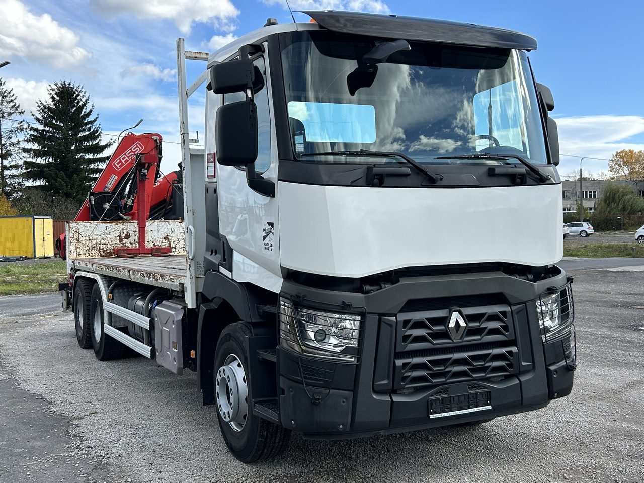 RENAULT C380 6X4 / FASSI F215A + REMOTE / ROTATOR - Crane truck: picture 5 RENAULT C380 6X4 / FASSI F215A + REMOTE / ROTATOR - Crane truck: picture 5
