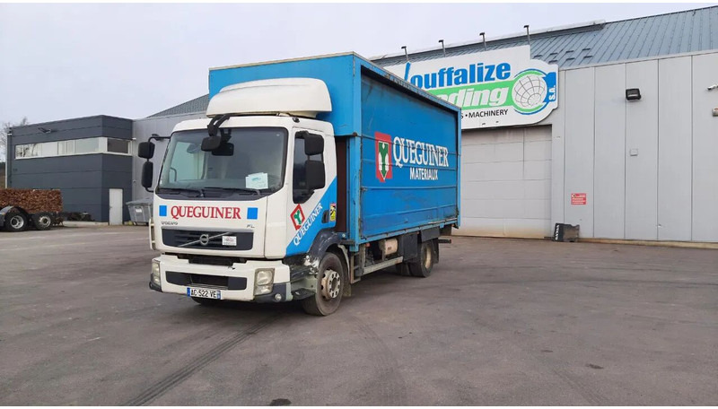 Volvo FL 240 - Curtainsider truck: picture 2 Volvo FL 240 - Curtainsider truck: picture 2