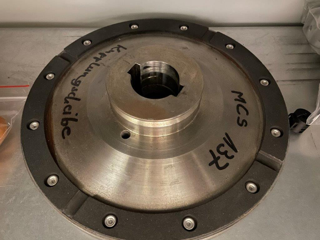 Clutch disc for cutter Wohlenberg 137 MCS - Clutch disc for Printing machinery: picture 2 Clutch disc for cutter Wohlenberg 137 MCS - Clutch disc for Printing machinery: picture 2