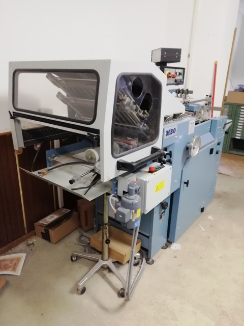 Four pocket folder MBO F 400-4-F SA - Folding machine: picture 3 Four pocket folder MBO F 400-4-F SA - Folding machine: picture 3