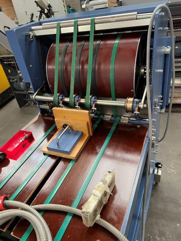 Vertical sheet press delivery MBO SBAP 46 ME - Folding machine: picture 4 Vertical sheet press delivery MBO SBAP 46 ME - Folding machine: picture 4