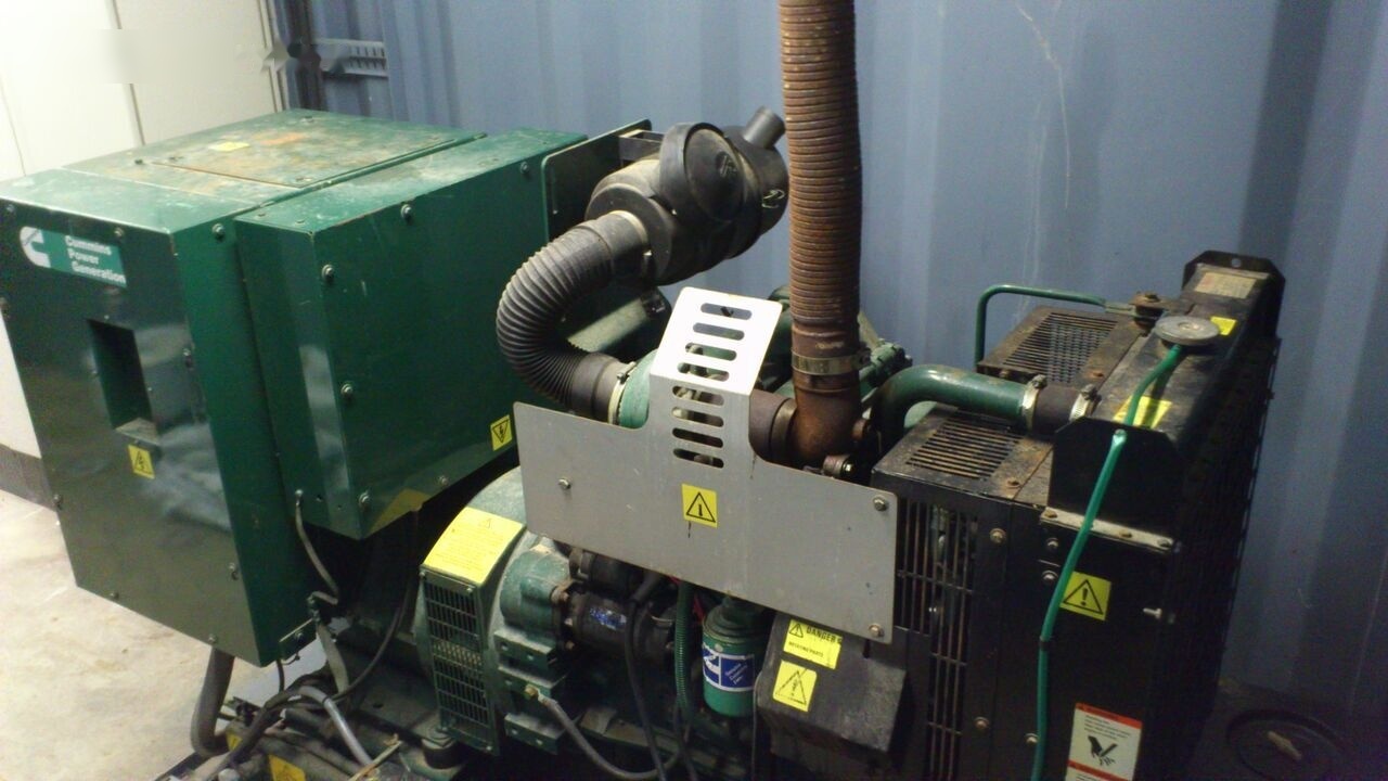 Cummins 88 kVA - Generator set: picture 2 Cummins 88 kVA - Generator set: picture 2