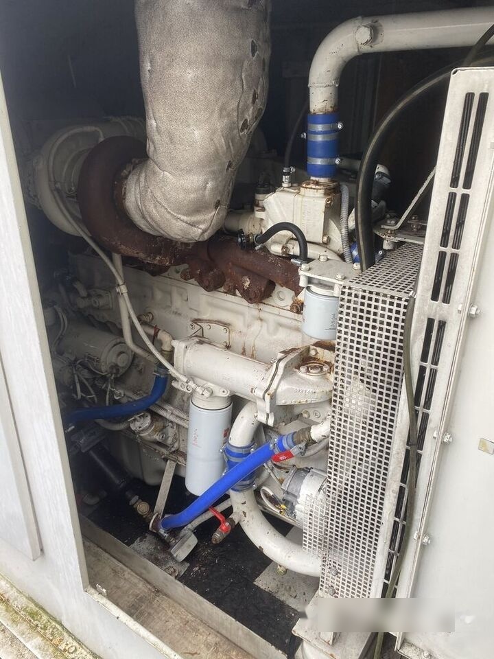 SDMO 330 kVa Cummins - Generator set: picture 5 SDMO 330 kVa Cummins - Generator set: picture 5