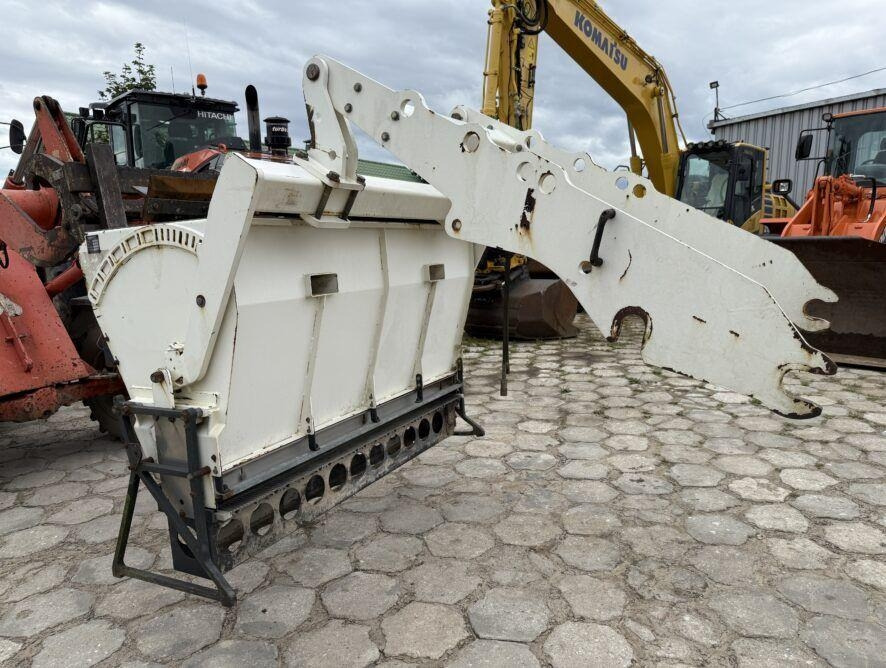 Bomag BW174 - Sand/ Salt spreader for Municipal/ Special vehicle: picture 4 Bomag BW174 - Sand/ Salt spreader for Municipal/ Special vehicle: picture 4