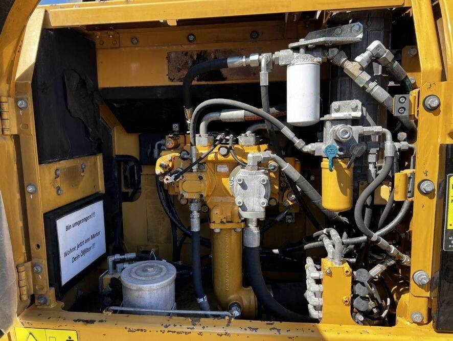 CAT 329DLN video  leasing CAT 329DLN video: picture 14