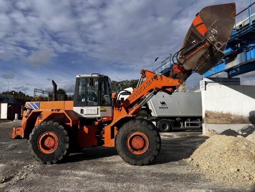 Fiat-Hitachi FR160 High Tip 5m3 - Wheel loader: picture 3 Fiat-Hitachi FR160 High Tip 5m3 - Wheel loader: picture 3