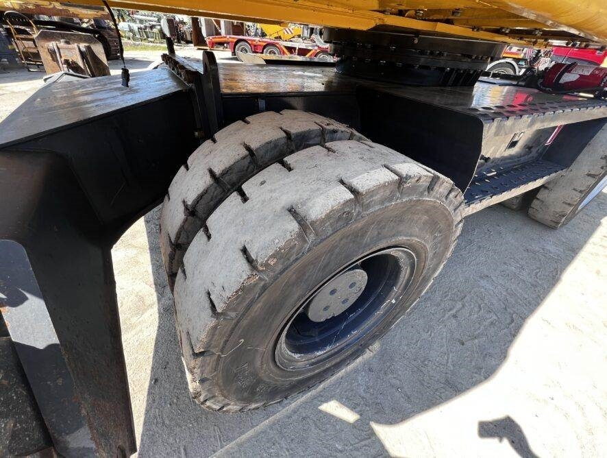 Komatsu PW220MH MH - Waste/ Industry handler: picture 5 Komatsu PW220MH MH - Waste/ Industry handler: picture 5