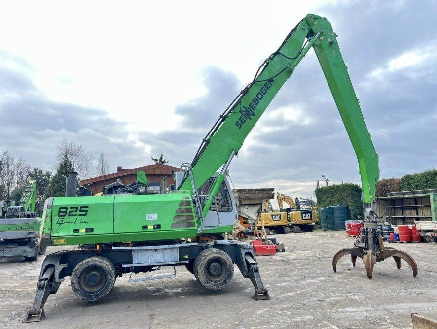 Sennebogen 825 K13 - Waste/ Industry handler: picture 3 Sennebogen 825 K13 - Waste/ Industry handler: picture 3