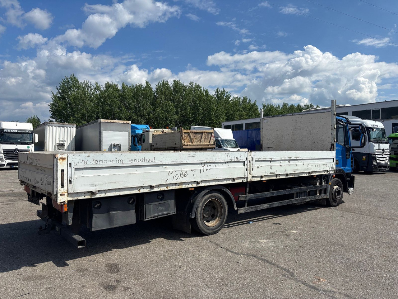 Iveco ML125E25 7.1m Retarder - Dropside/ Flatbed truck: picture 4 Iveco ML125E25 7.1m Retarder - Dropside/ Flatbed truck: picture 4