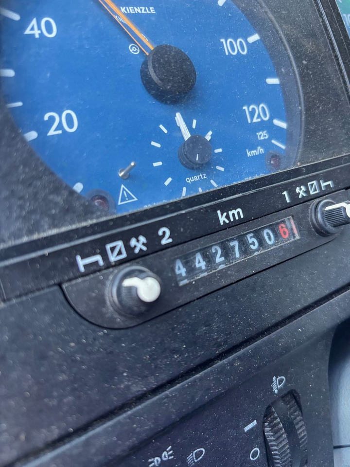 Mercedes-Benz Atego 815 817 818/Partywagen/Tour Lkw Mercedes-Benz Atego 815 817 818/Partywagen/Tour Lkw - Box van: picture 5 Mercedes-Benz Atego 815 817 818/Partywagen/Tour Lkw Mercedes-Benz Atego 815 817 818/Partywagen/Tour Lkw - Box van: picture 5