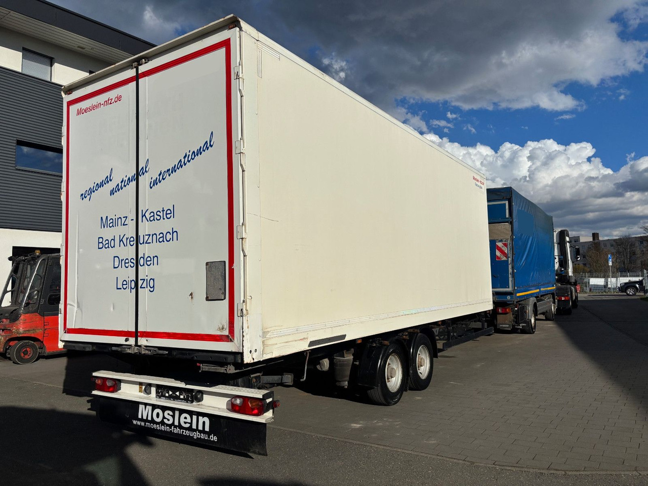 Möslein Tandem TKO 105/verstellbare Deichsel/ - Closed box trailer: picture 5 Möslein Tandem TKO 105/verstellbare Deichsel/ - Closed box trailer: picture 5