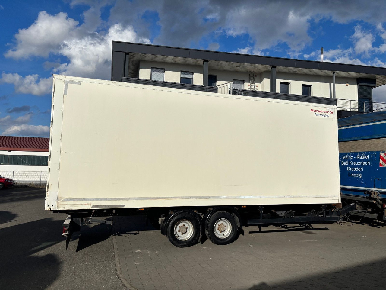 Möslein Tandem TKO 105/verstellbare Deichsel/ - Closed box trailer: picture 1 Möslein Tandem TKO 105/verstellbare Deichsel/ - Closed box trailer: picture 1