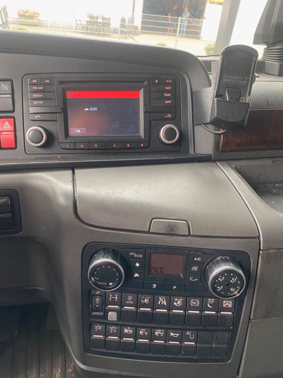 Tractor unit MAN TGX 18.440 480 EU6/RETARDER: picture 8