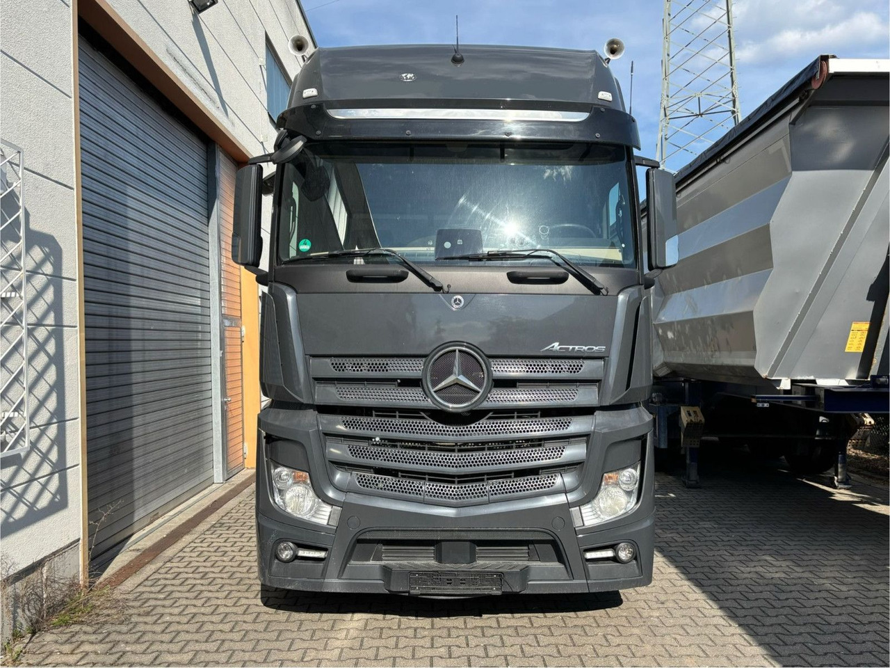 Mercedes-Benz Actros 1851 Retarder/Luft/Klima - Tractor unit: picture 2 Mercedes-Benz Actros 1851 Retarder/Luft/Klima - Tractor unit: picture 2