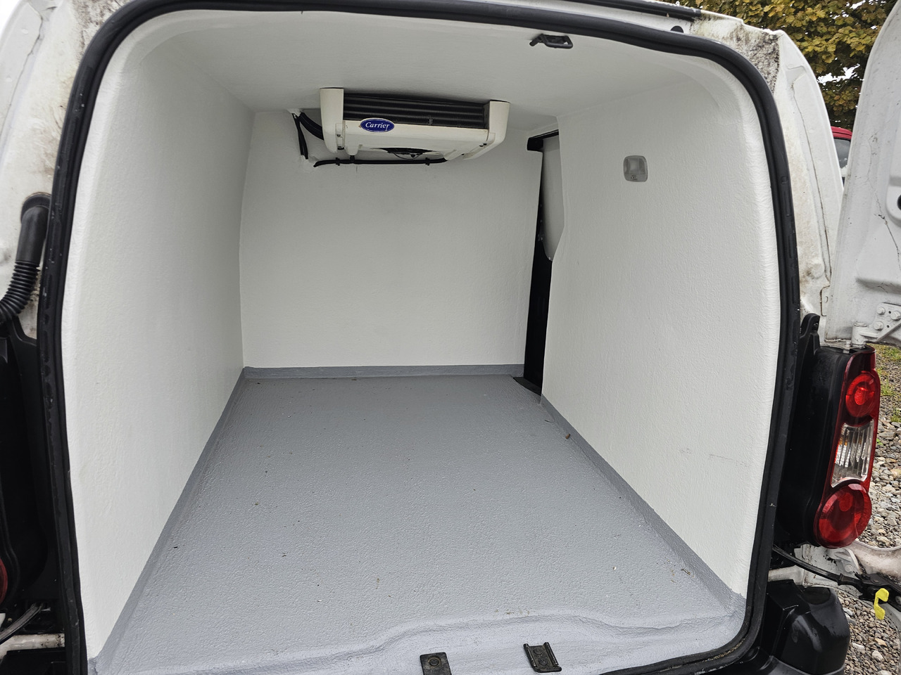 Refrigerated van CITROËN Berlingo long chlodnia mroznia carrier  Klima   euro6 [ Copy ] [ Copy ] [ Copy ] [ Copy ]: picture 8