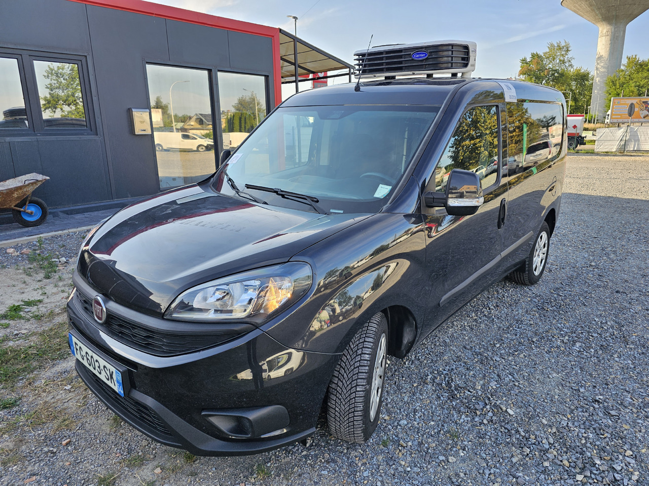 Refrigerated van FIAT DOBLO CHLODNIA MROZNIA - 20 C  CARRIER KLIMA EURO6: picture 1