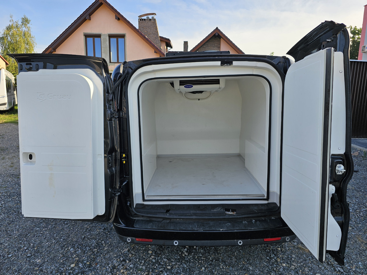 FIAT DOBLO CHLODNIA MROZNIA - 20C CARRIER KLIMA EURO6 - Refrigerated van: picture 1 FIAT DOBLO CHLODNIA MROZNIA - 20C CARRIER KLIMA EURO6 - Refrigerated van: picture 1