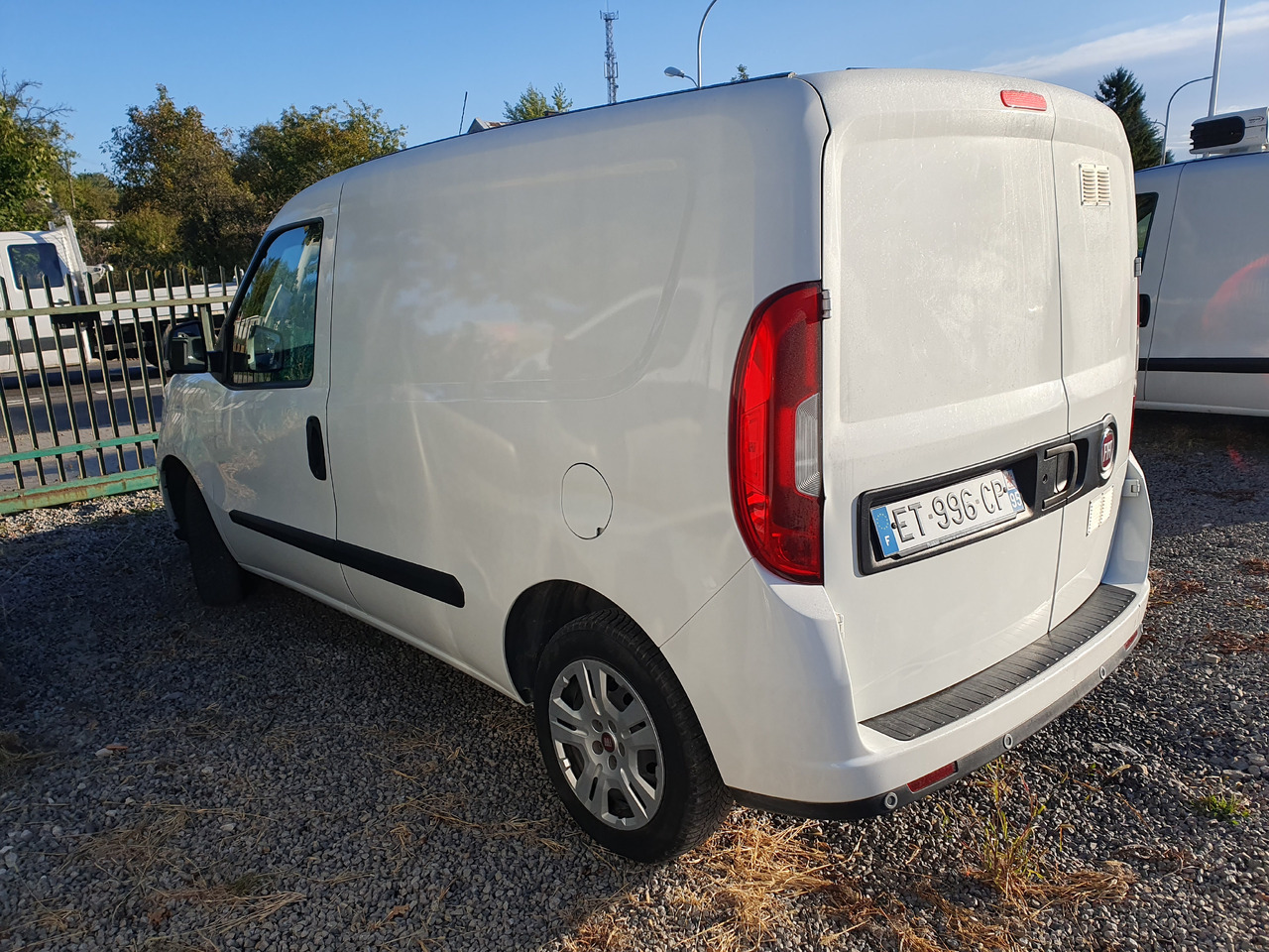 FIAT DOBLO CHLODNIA THERMOKING KLIMA EURO6 - Refrigerated van: picture 4 FIAT DOBLO CHLODNIA THERMOKING KLIMA EURO6 - Refrigerated van: picture 4