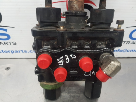 Claas Arion 530, Arion 500, 600, Brake Master Cylinder 11253932, 0021585080 - Brake valve for Agricultural machinery: picture 3 Claas Arion 530, Arion 500, 600, Brake Master Cylinder 11253932, 0021585080 - Brake valve for Agricultural machinery: picture 3
