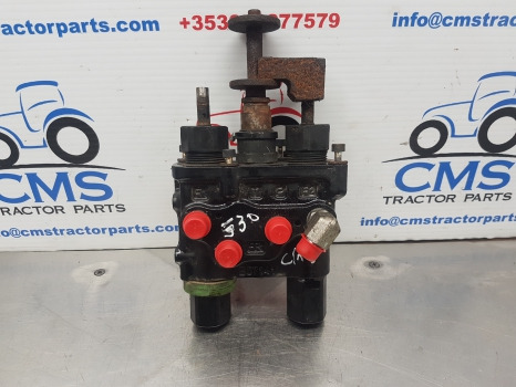 Claas Arion 530, Arion 500, 600, Brake Master Cylinder 11253932, 0021585080 - Brake valve for Agricultural machinery: picture 2 Claas Arion 530, Arion 500, 600, Brake Master Cylinder 11253932, 0021585080 - Brake valve for Agricultural machinery: picture 2