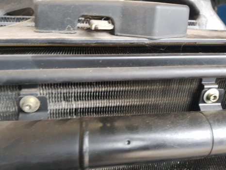 Deutz Agrotron M620 Air Conditioning Condenser Radiator 0.016.1816.4/10 - A/C part: picture 2 Deutz Agrotron M620 Air Conditioning Condenser Radiator 0.016.1816.4/10 - A/C part: picture 2