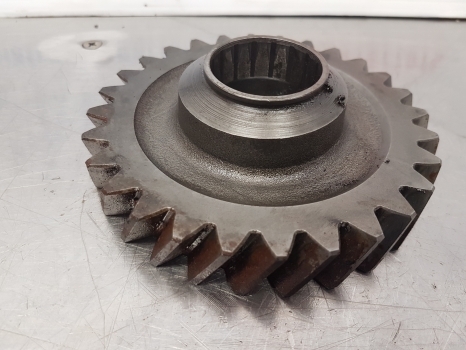 Deutz D7807c, 06, 07, Dx 3.90, D 6806 Transmission Gear Z 28 04313566 - Propeller shaft for Farm tractor: picture 2 Deutz D7807c, 06, 07, Dx 3.90, D 6806 Transmission Gear Z 28 04313566 - Propeller shaft for Farm tractor: picture 2