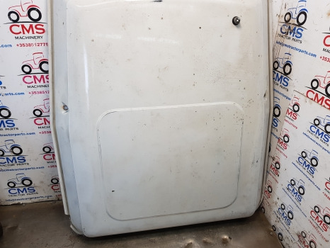 Ford 10, 30, 600, Tw 7610, 7710 Q Cab Roof Panel 86599691, D5nn9450200 - Body and exterior: picture 3 Ford 10, 30, 600, Tw 7610, 7710 Q Cab Roof Panel 86599691, D5nn9450200 - Body and exterior: picture 3