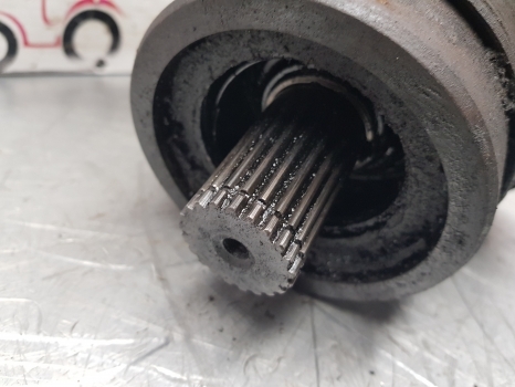 Ford 10 Carraro 709/19s2 Front Axle Differential Housing 18760 Car65598 9968055 - Differential gear for Farm tractor: picture 2 Ford 10 Carraro 709/19s2 Front Axle Differential Housing 18760 Car65598 9968055 - Differential gear for Farm tractor: picture 2