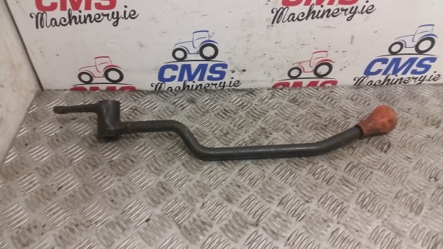 Ford 30 S 3430, 3930, 4630, 5030 Transmission Control Lever E9nn7202ab, 81874727 - Gear stick for Farm tractor: picture 1 Ford 30 S 3430, 3930, 4630, 5030 Transmission Control Lever E9nn7202ab, 81874727 - Gear stick for Farm tractor: picture 1