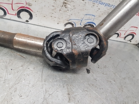 Ford 40 Carraro 709s Front Axle Drive Shaft Assy 81863155; Car125156; Car40887 - Drive shaft for Farm tractor: picture 3 Ford 40 Carraro 709s Front Axle Drive Shaft Assy 81863155; Car125156; Car40887 - Drive shaft for Farm tractor: picture 3