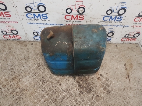 Ford 4000, 4600 Fuel Tank Original E2nn9002ba, E3nn9002kb, 83935630 - Fuel tank for Agricultural machinery: picture 5 Ford 4000, 4600 Fuel Tank Original E2nn9002ba, E3nn9002kb, 83935630 - Fuel tank for Agricultural machinery: picture 5