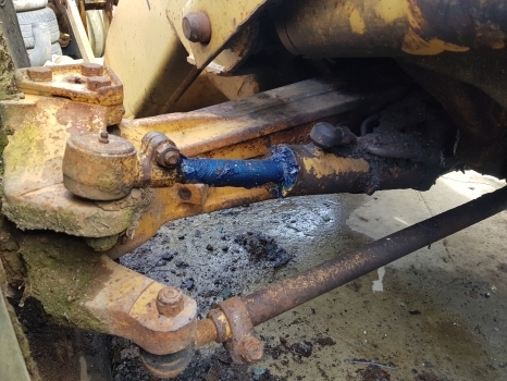 Ford 655c, 655d, 675d Front Axle Complete 18689, 124743, Car65472, Car120563 - Front axle for Agricultural machinery: picture 3 Ford 655c, 655d, 675d Front Axle Complete 18689, 124743, Car65472, Car120563 - Front axle for Agricultural machinery: picture 3