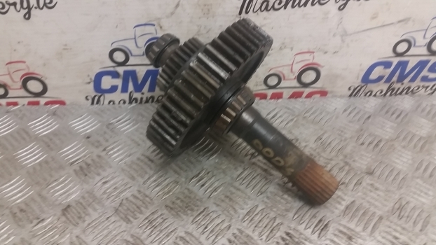 Ford 6610 ,10 S Transmission Shaft C9nn7n071b And Gear (49t) 83960022, C5nn7146a - Transmission for Farm tractor: picture 1 Ford 6610 ,10 S Transmission Shaft C9nn7n071b And Gear (49t) 83960022, C5nn7146a - Transmission for Farm tractor: picture 1