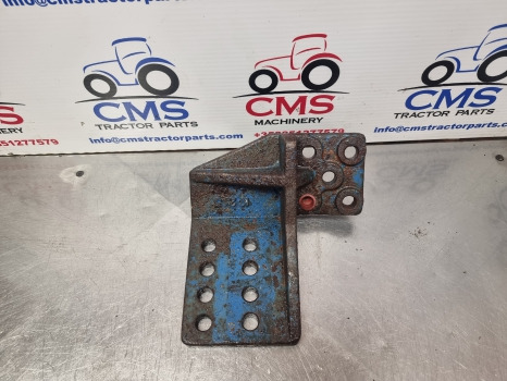 Ford 6610, 10 Series, Front Fenders Bracket Rhs E2nn16n078aa12b - Fender: picture 2 Ford 6610, 10 Series, Front Fenders Bracket Rhs E2nn16n078aa12b - Fender: picture 2
