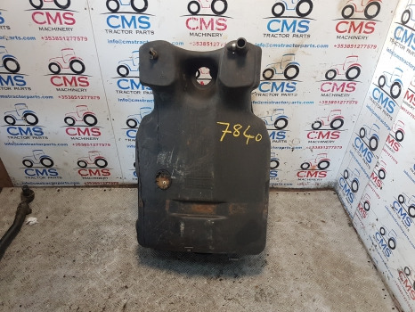 Ford 8240, 8340, 7840 Fuel Tank E9nn9002bc, E9nn9002bb, 82847557 - Fuel tank: picture 1 Ford 8240, 8340, 7840 Fuel Tank E9nn9002bc, E9nn9002bb, 82847557 - Fuel tank: picture 1