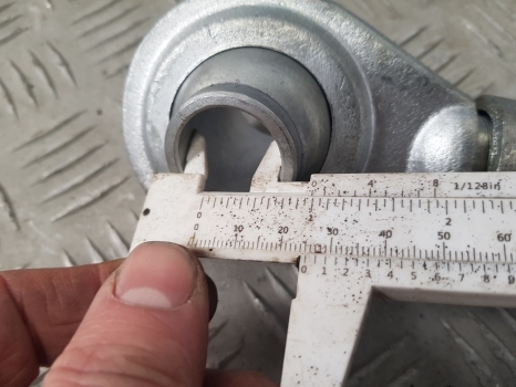 Ford, Case, Massey Ferguson Various Models Stabiliser 12040, 12040sl, 9075201 - Suspension: picture 4 Ford, Case, Massey Ferguson Various Models Stabiliser 12040, 12040sl, 9075201 - Suspension: picture 4
