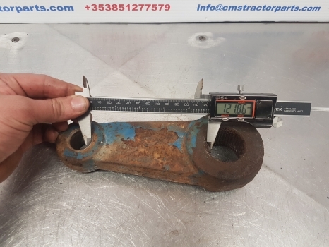 Ford New Holland 40 And Ts Series Steering Arm Left 82003634, E9nn3130ab - Steering for Farm tractor: picture 5 Ford New Holland 40 And Ts Series Steering Arm Left 82003634, E9nn3130ab - Steering for Farm tractor: picture 5