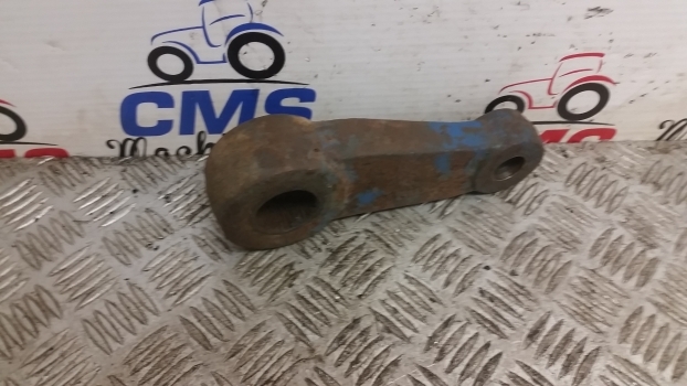 Ford New Holland 40 And Ts Series Steering Arm Left 82003634 - Steering for Farm tractor: picture 2 Ford New Holland 40 And Ts Series Steering Arm Left 82003634 - Steering for Farm tractor: picture 2