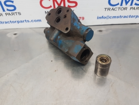 Ford, New Holland 40, Ts Trailer Brake Valve Distributor 81874969, 1535108113 - Brake valve for Agricultural machinery: picture 3 Ford, New Holland 40, Ts Trailer Brake Valve Distributor 81874969, 1535108113 - Brake valve for Agricultural machinery: picture 3
