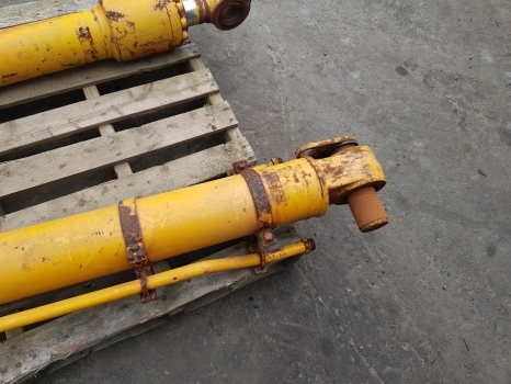 Hyundai 160lc7, R180lc7, R160lc7a Hydraulic Boom Arm Ram Cylinder 31n5-50131 - Hydraulic cylinder for Farm tractor: picture 3 Hyundai 160lc7, R180lc7, R160lc7a Hydraulic Boom Arm Ram Cylinder 31n5-50131 - Hydraulic cylinder for Farm tractor: picture 3