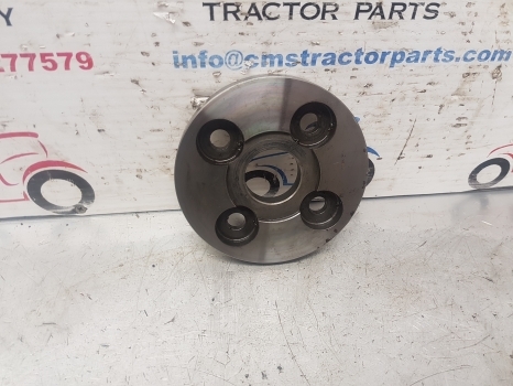 Jcb 2cx Front Axle Hub Retaining Plate 453/30305 - Wheel hub for Backhoe loader: picture 1 Jcb 2cx Front Axle Hub Retaining Plate 453/30305 - Wheel hub for Backhoe loader: picture 1