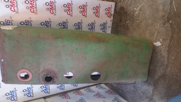 John Deere 2140, 1640, 2040 Hood, Bonnet Al33151 - Hood for Farm tractor: picture 1 John Deere 2140, 1640, 2040 Hood, Bonnet Al33151 - Hood for Farm tractor: picture 1