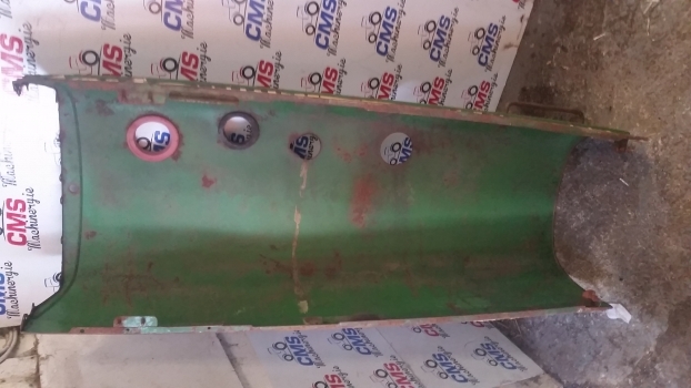 John Deere 2140, 1640, 2040 Hood, Bonnet Al33151 - Hood for Farm tractor: picture 4 John Deere 2140, 1640, 2040 Hood, Bonnet Al33151 - Hood for Farm tractor: picture 4