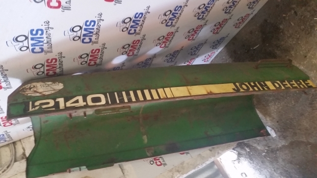 John Deere 2140, 1640, 2040 Hood, Bonnet Al33151 - Hood for Farm tractor: picture 3 John Deere 2140, 1640, 2040 Hood, Bonnet Al33151 - Hood for Farm tractor: picture 3