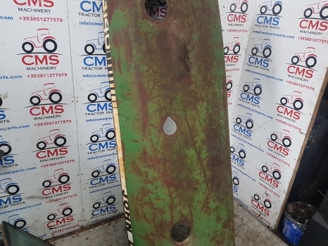 John Deere 3140, 3040, 3340, 3640, 3640s Hood, Bonnet Al30296, R52362 - Hood for Farm tractor: picture 3 John Deere 3140, 3040, 3340, 3640, 3640s Hood, Bonnet Al30296, R52362 - Hood for Farm tractor: picture 3